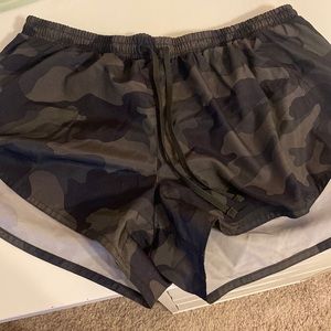 old navy camo shorts